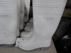 White steel toe cap wellies - Size 5 - New & Packaged.