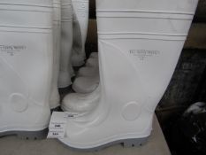 White steel toe cap wellies - Size 11 - New & Packaged.