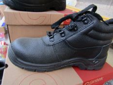 Centek - Black Steel Toe Cap Boot - Size 9 - New & Boxed.