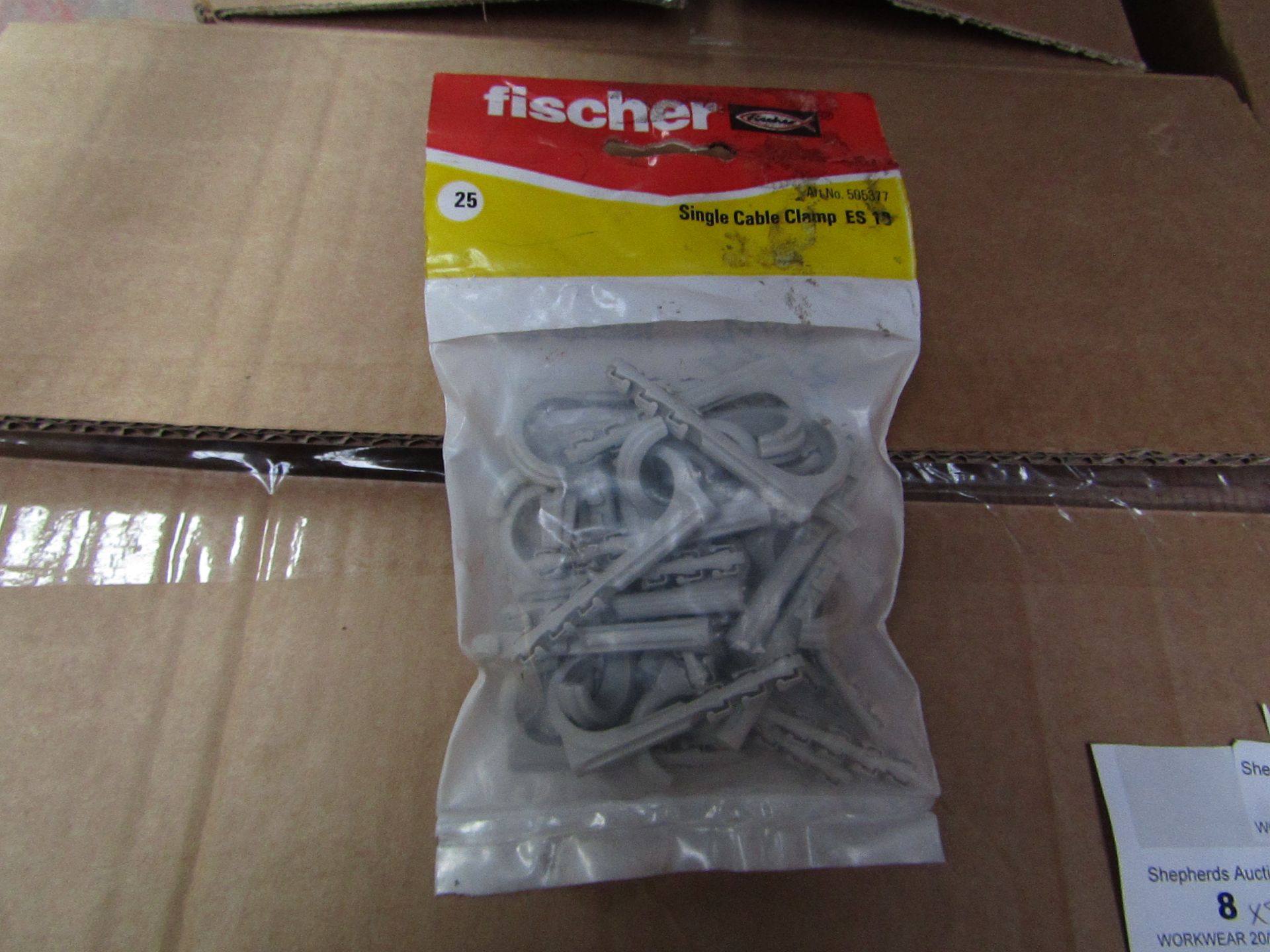 5x Fischer - Single Cable Clamp ES 18 - (Packs of 25) - New & Packaged.