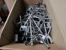 2x Box of Approx 250 Insulation Fixing (Metal) Stainless steel - Size 4 x 140mm - All Boxed.