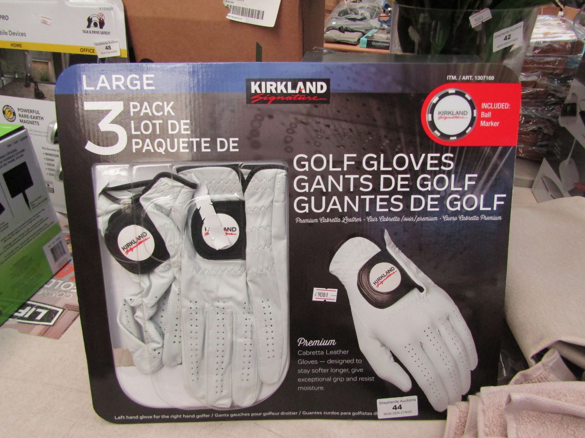 Pair of Kirkland Size large Golf Gloves with ball Marker. Unworn