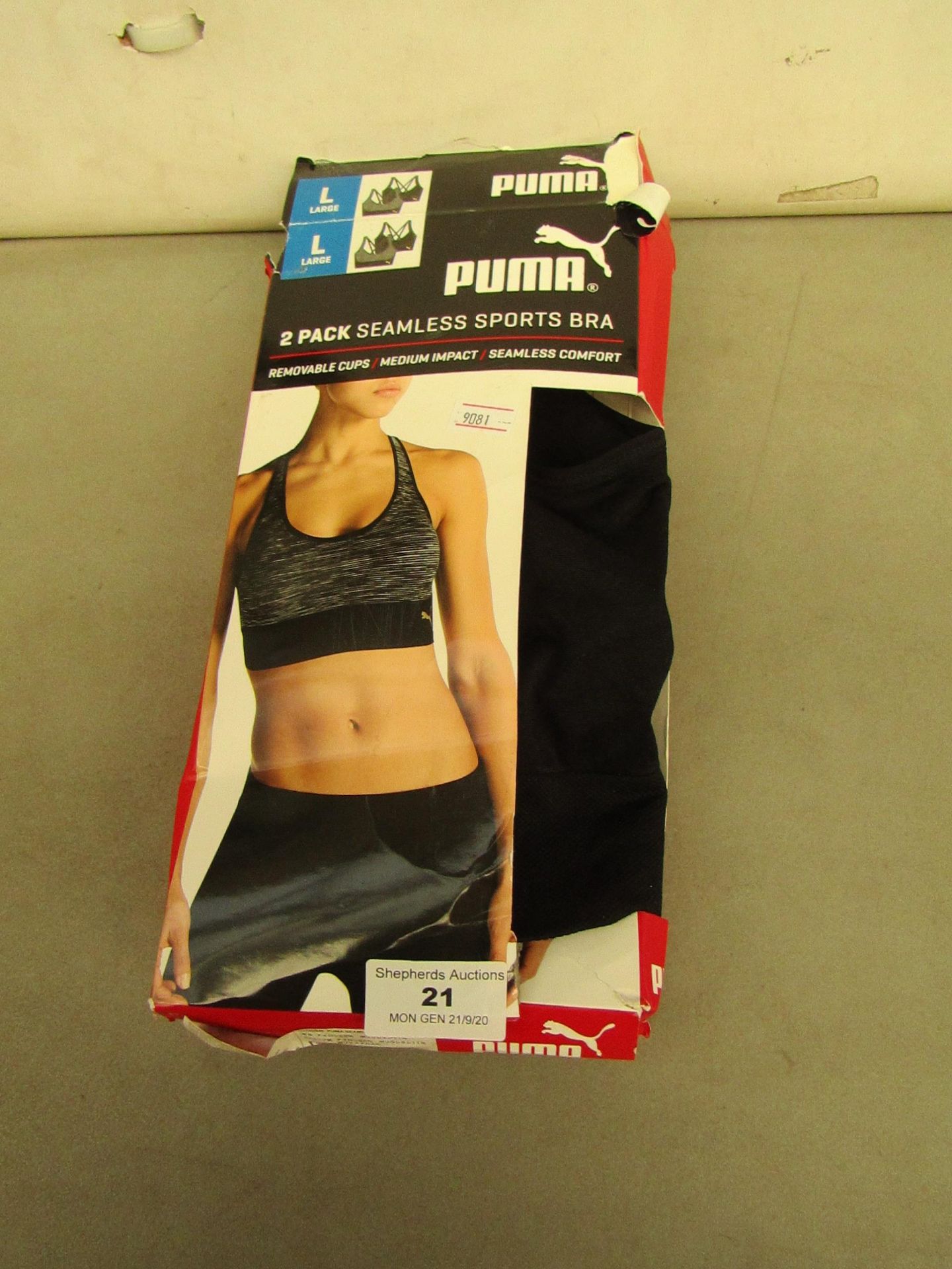 Puma Size Large Seamless Sports Bra. Unworn