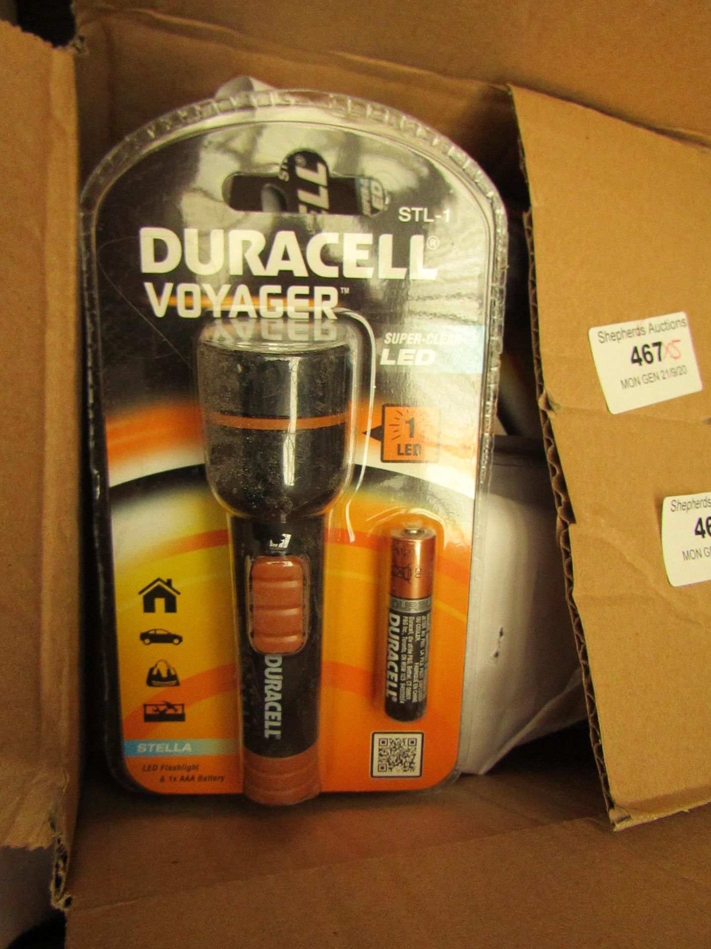 5 x Duracell Voyager Mini Torches with battery. Packaged