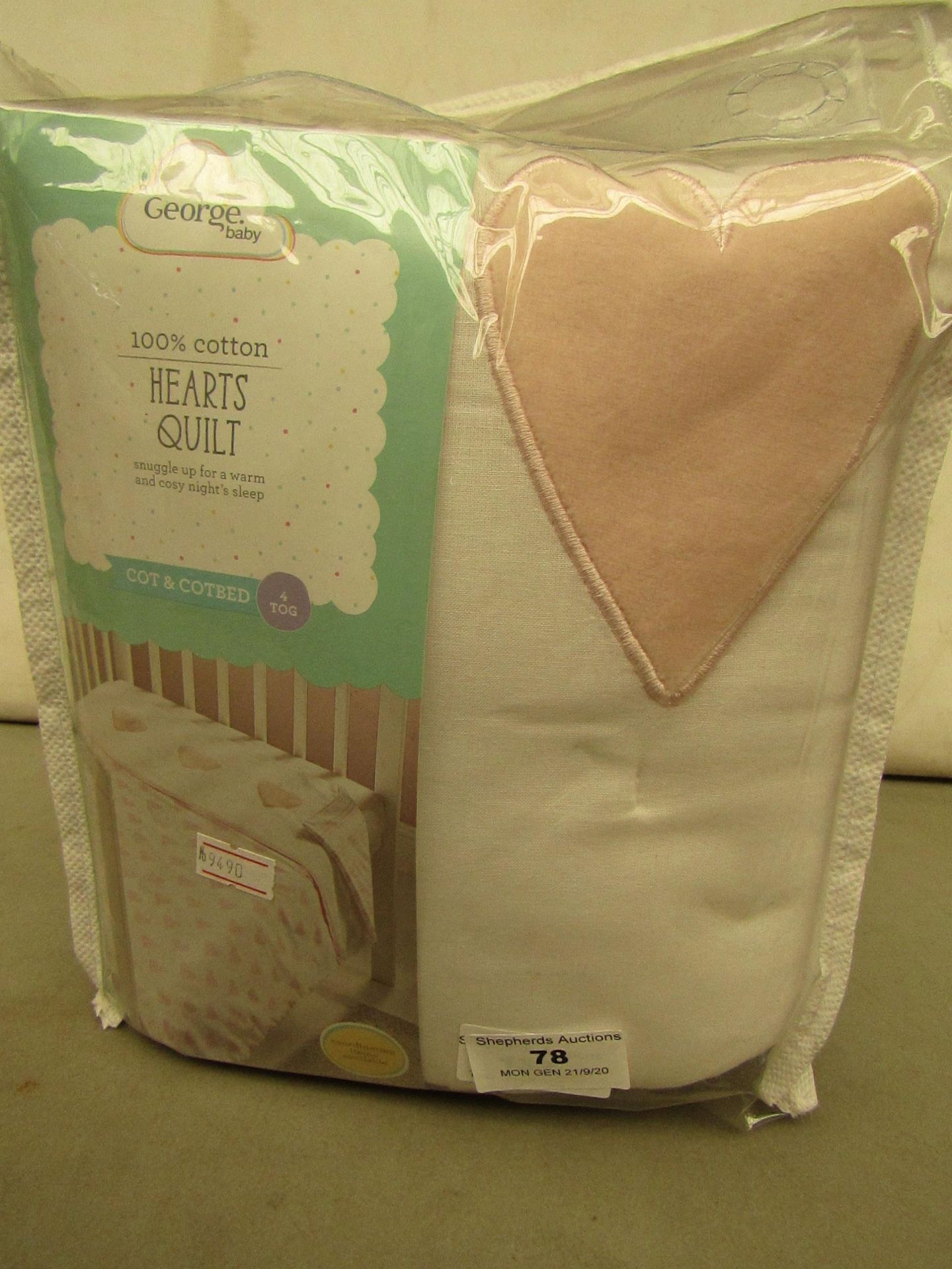 George 100% Cotton Herats Quilts for Cot/Cotbed. 4 Tog. Packaged