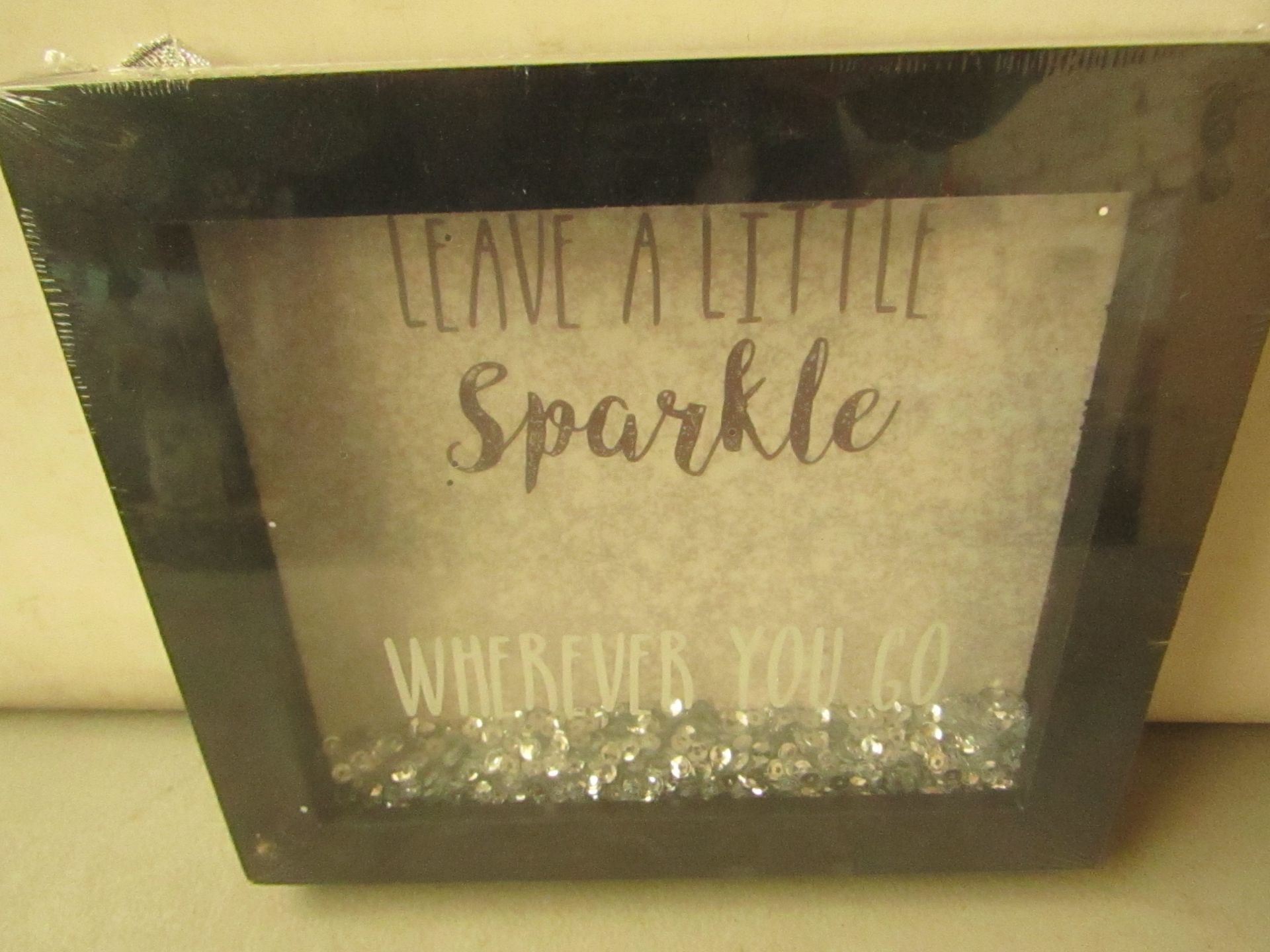 Box of 4 'Leave A Little Sparkle' Hanging Sign - (18.5x13.5x16.5) - All Look New & Boxed.