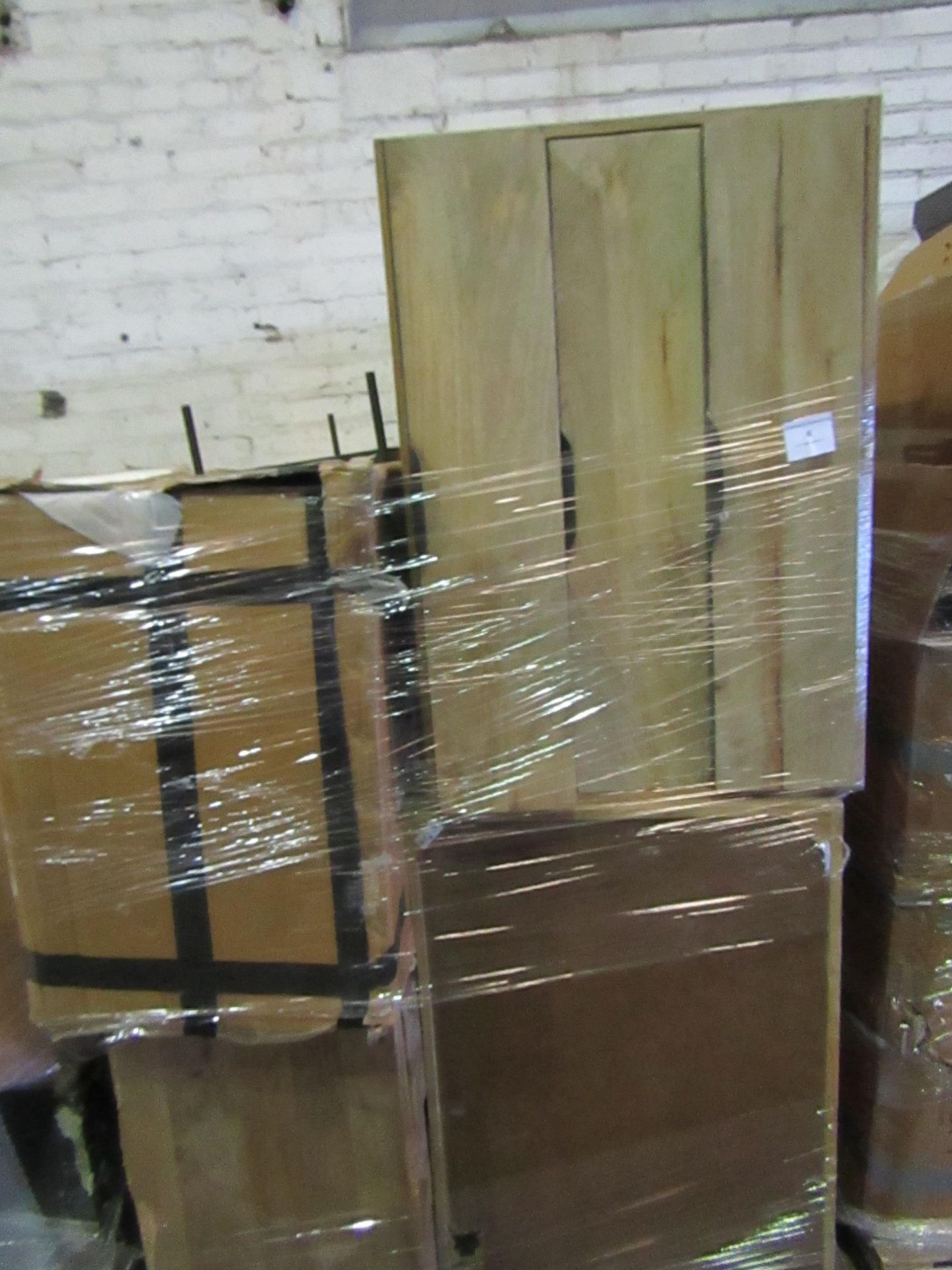 | 1X | PALLET OF SWOON  B.E.R FURNITURE, UNMANIFESTED, WE HAVE NO IDEA WHAT IS ON THESE PALLETS OR