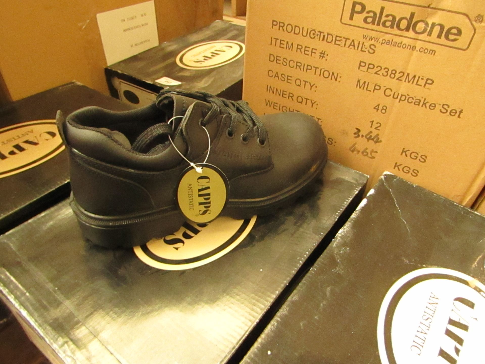 CAPPS - Black Steel Toe Cap Shoes - Size 7 - Boxed.