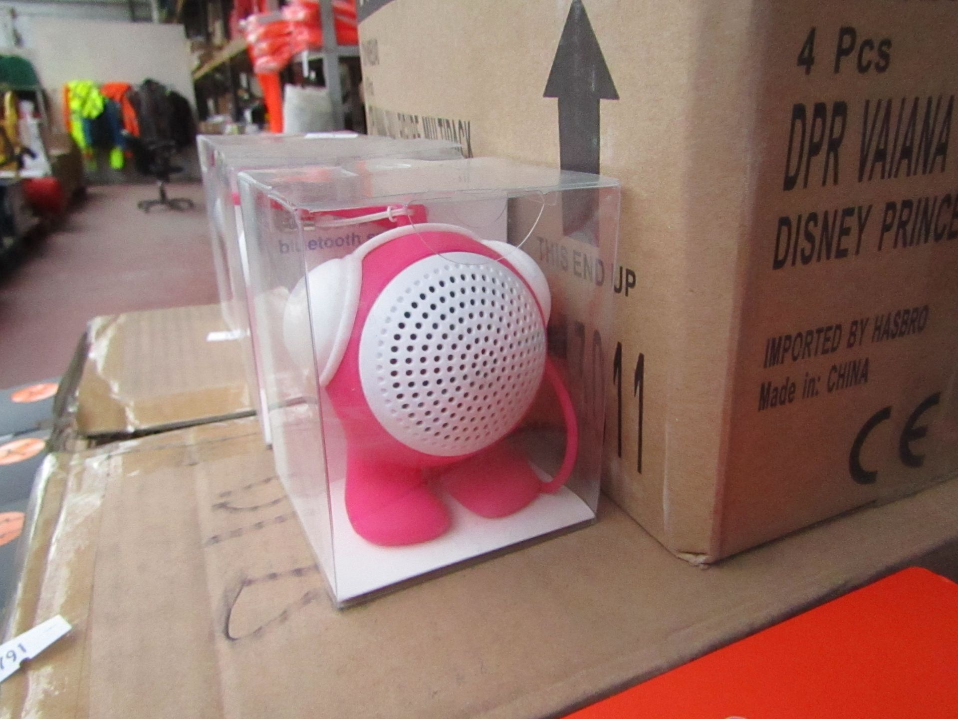 4x Small portable keyring speakers, new and packaged.