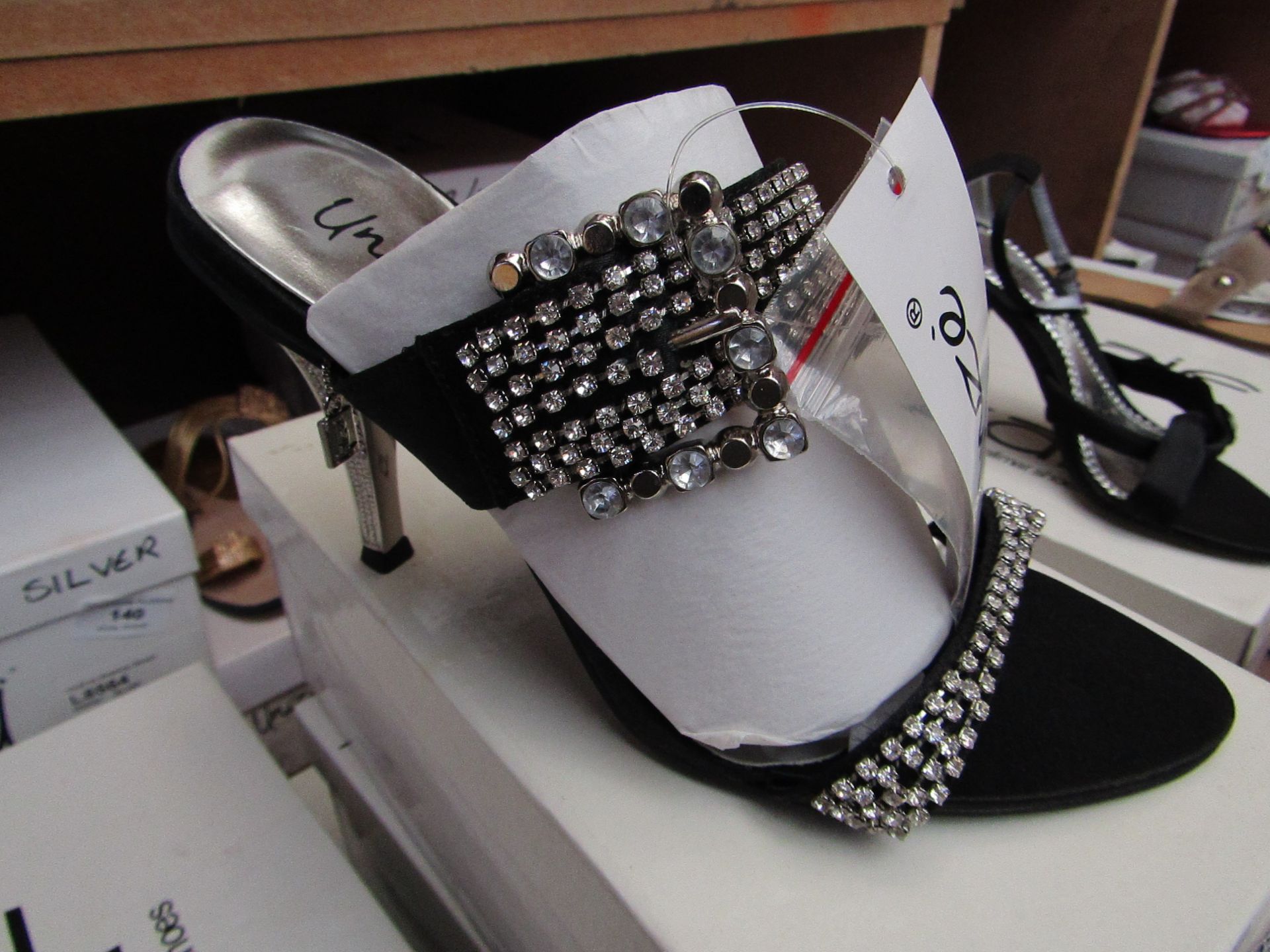 Unze by Shalamar Shoes Ladies Black & Diamante Shoes size 4 new & boxed see image for design