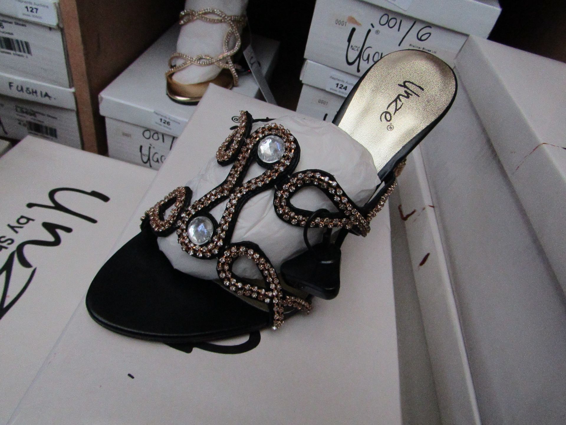 Unze by Shalamar Shoes Ladies Black & Embellished Shoes size 7 new & boxed see image for design