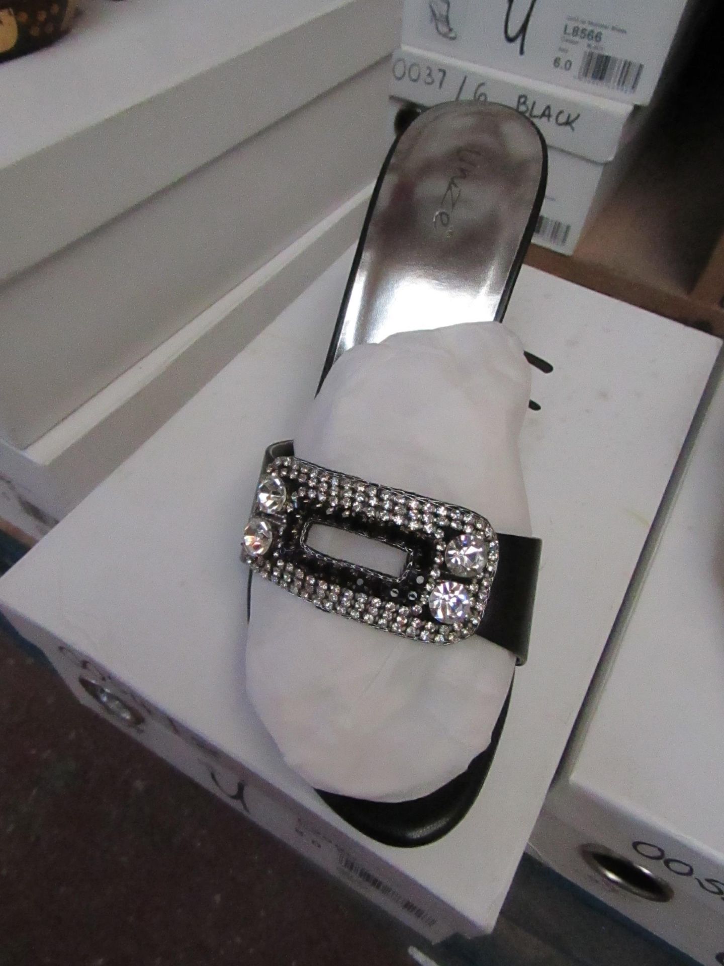 Unze by Shalamar Shoes Ladies Black & Diamante Shoes size 5 new & boxed see image for design