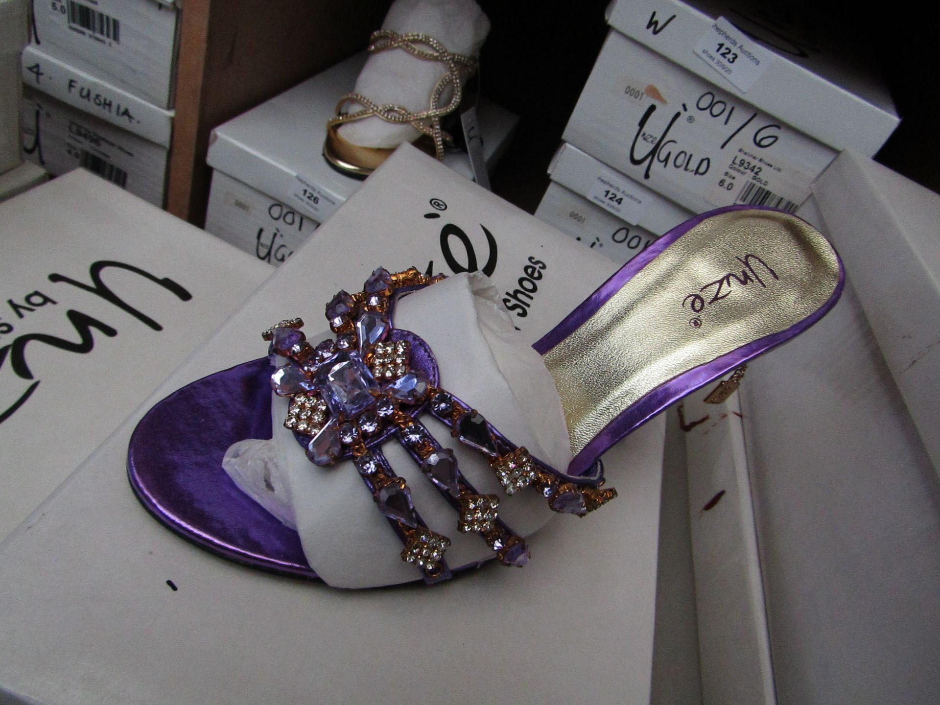 Unze by Shalamar Shoes Ladies Lilia & Embellished Shoes size 8 new & boxed see image for design