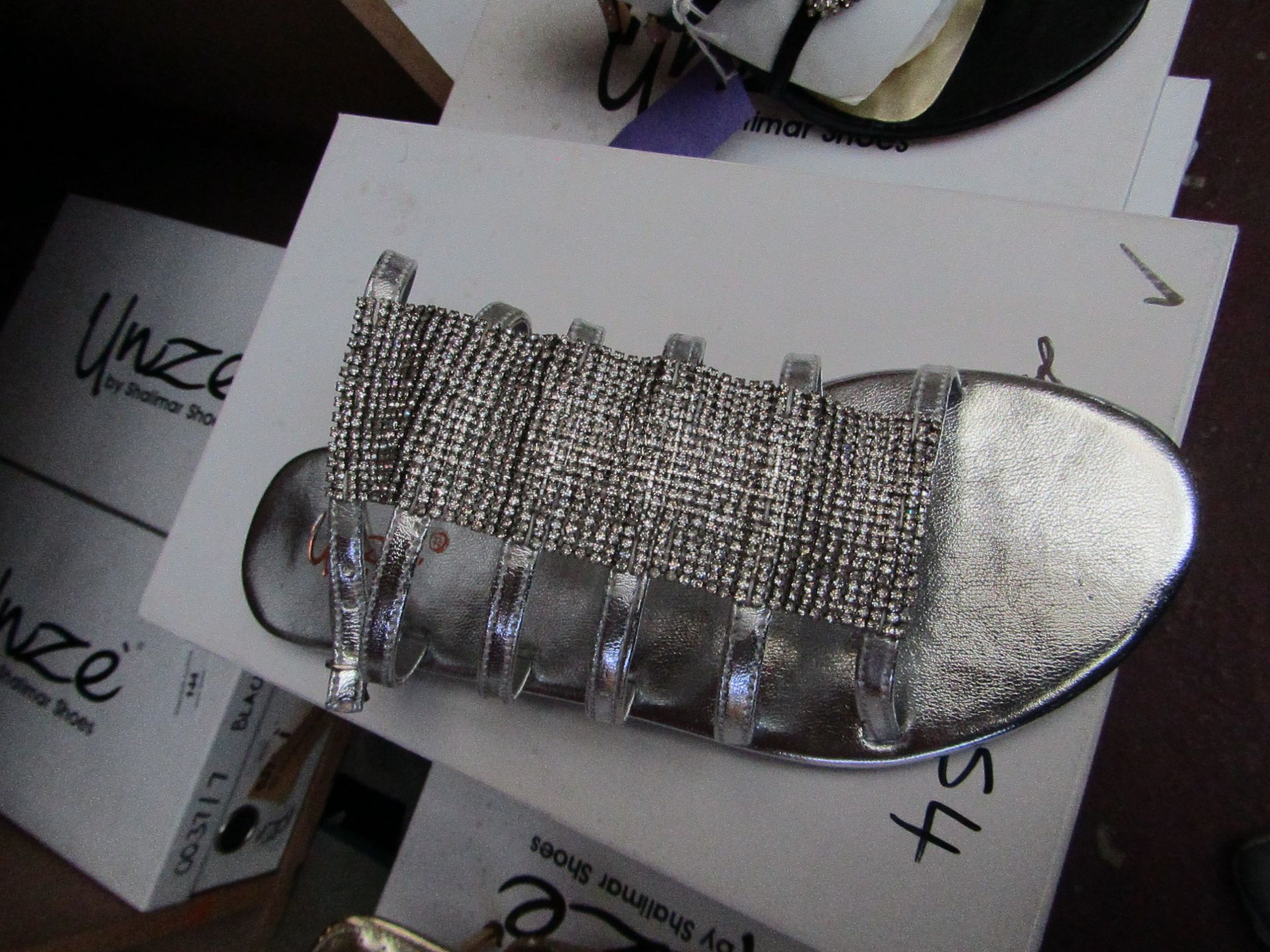Unze by Shalamar Shoes Ladies Silver & Embellished Shoes size 3 new & boxed see image for design