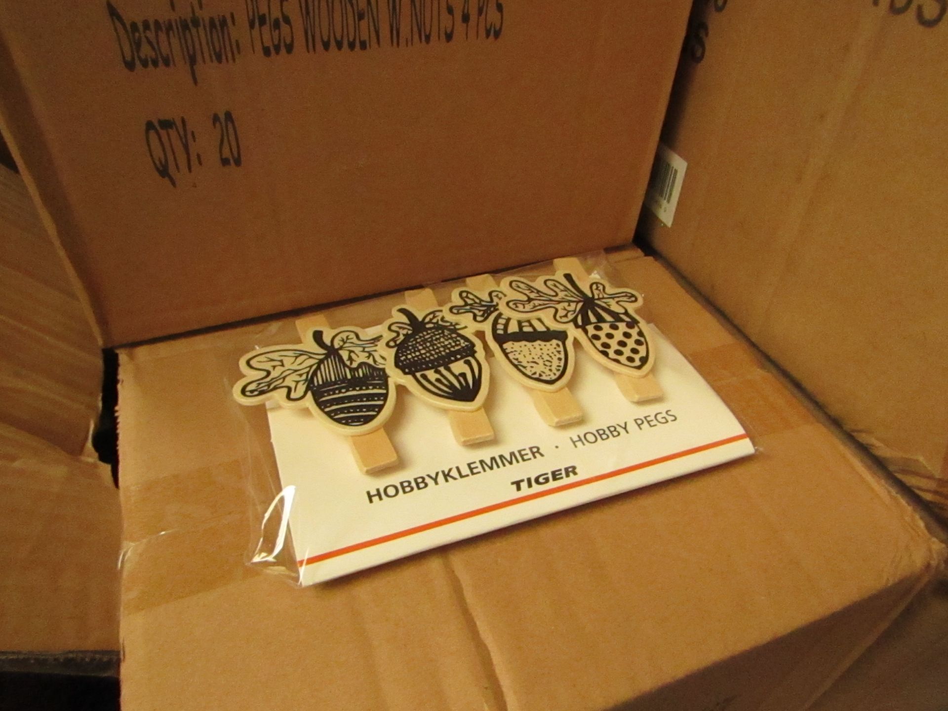 Box of 20 Tiger - Hobby Pegs - New & Packaged.