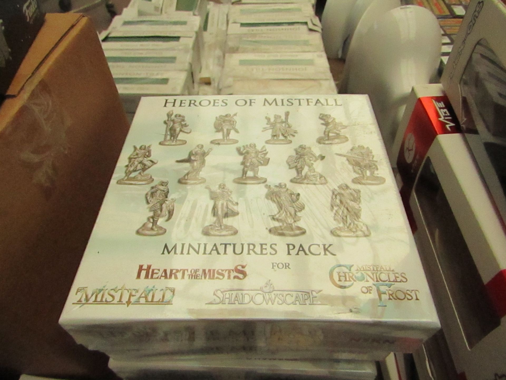 Shadowscape - Heros of Mistfall - Miniatures Pack - Packaged & Boxed.