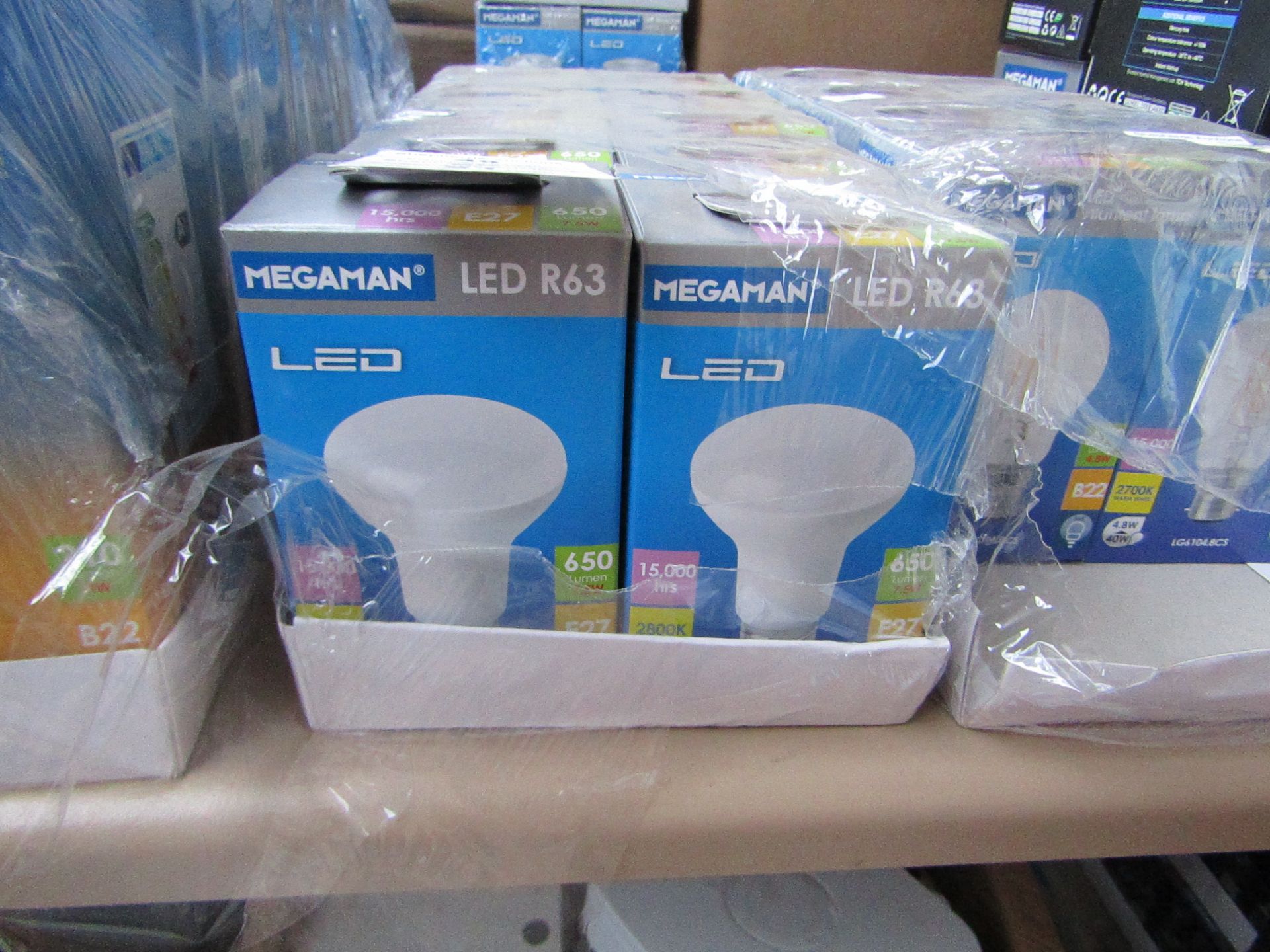 1x Megaman LED R63 bulb, new and boxed. 15,000Hrs / E27 / 650 Lumens