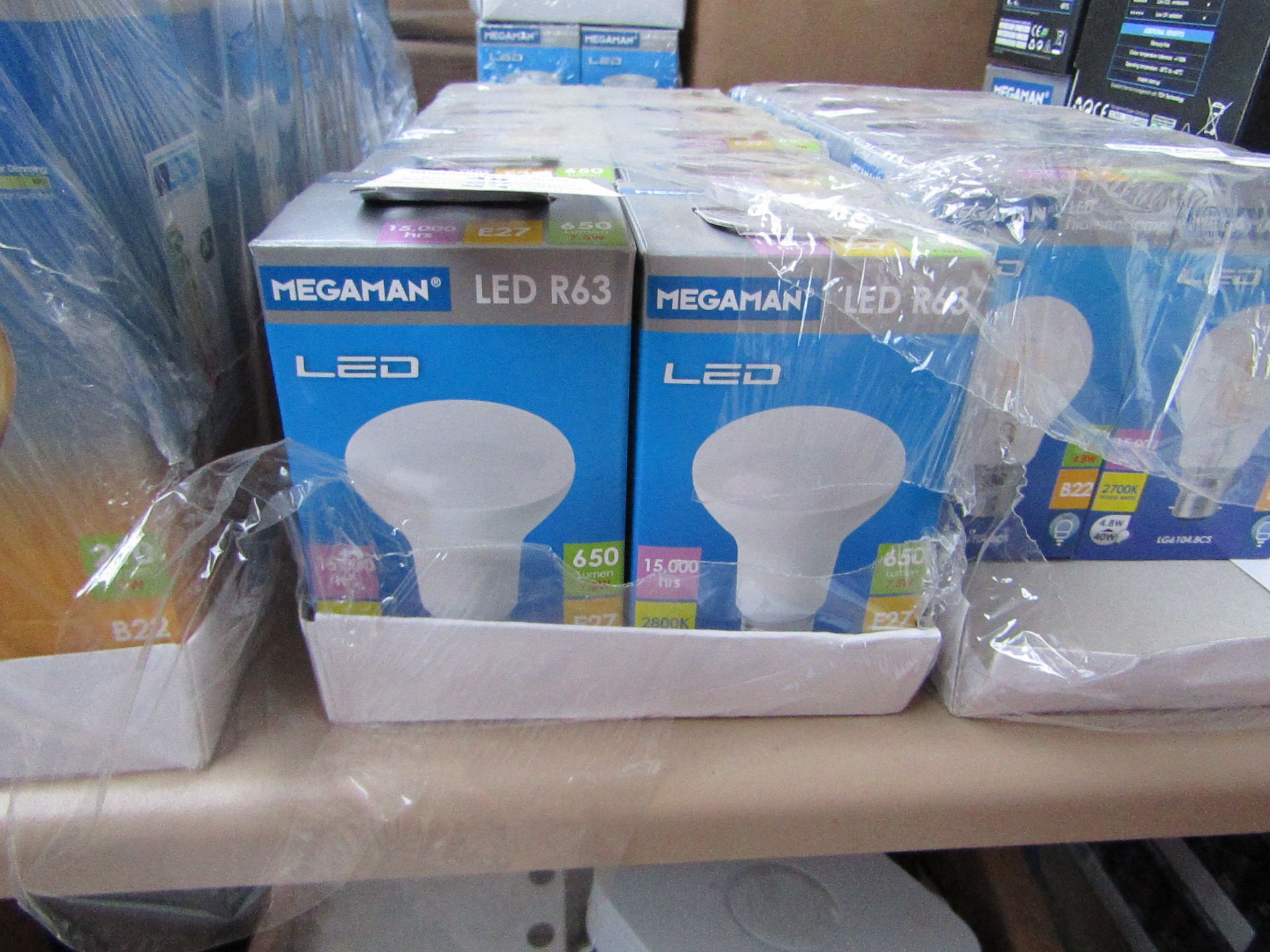 1x Megaman LED R63 bulb, new and boxed. 15,000Hrs / E27 / 650 Lumens