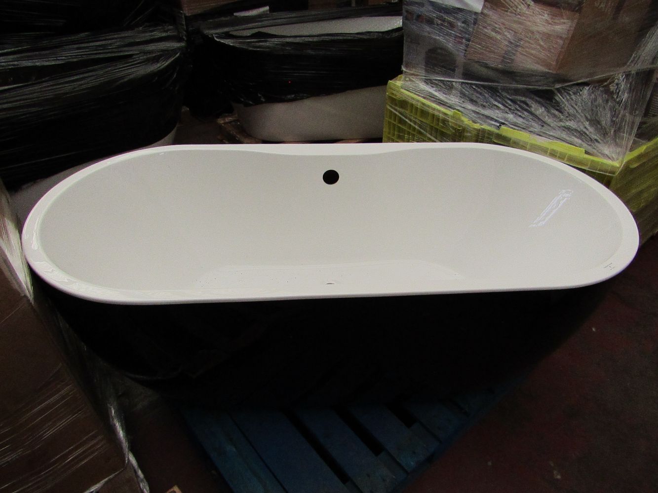 Wednesday Bathroom Auction containing; Designer Carisa radiators, designer free standing baths, Johnson Tiles and much more!