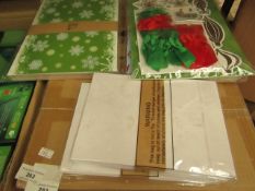 Christmas Card Making Kit. New & Packaged.