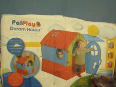 Palplay Dream house. Looks unused & Boxed
