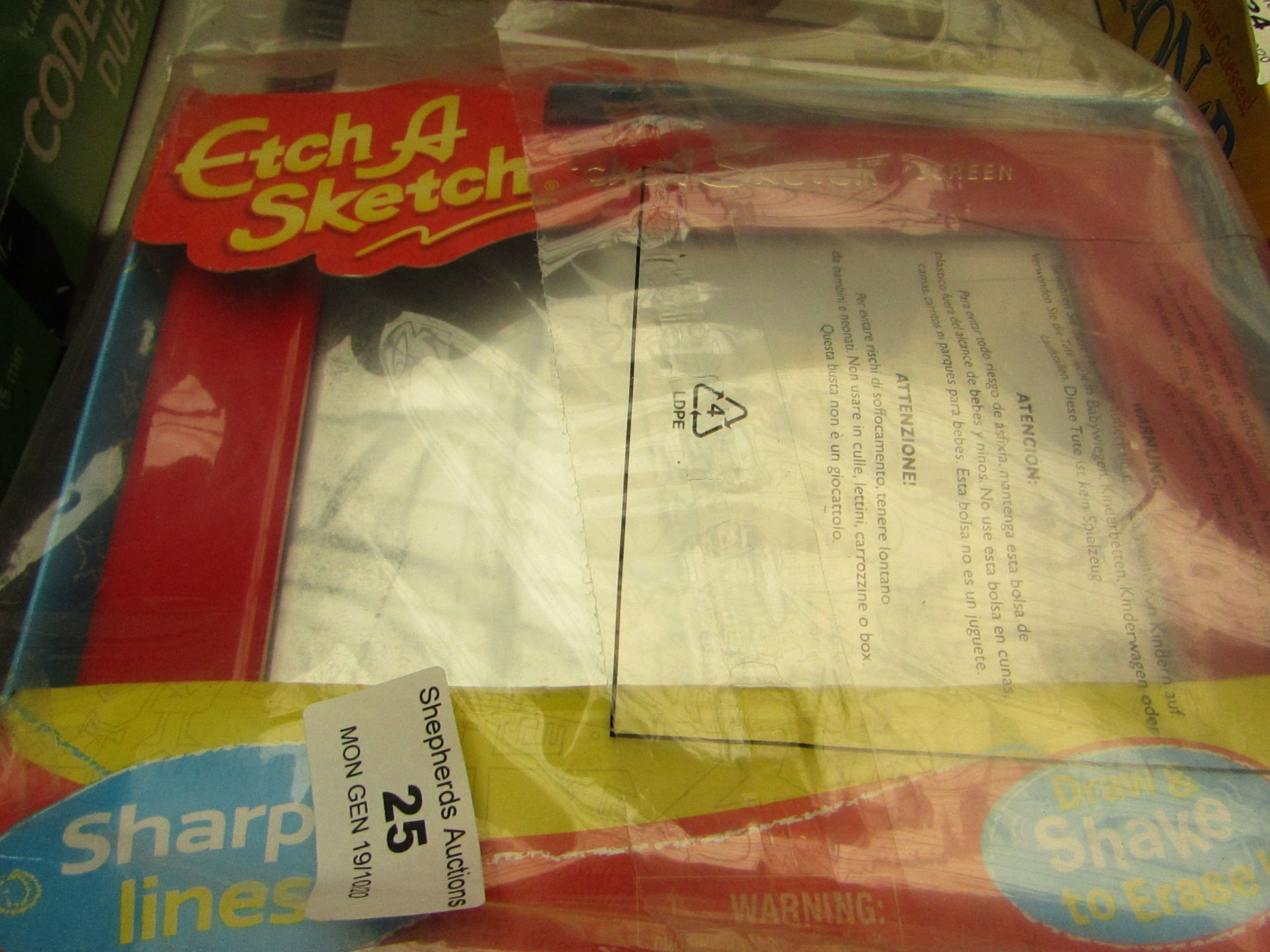 Etch Sketch - Drawing Screen - Unchecked & Packaged.