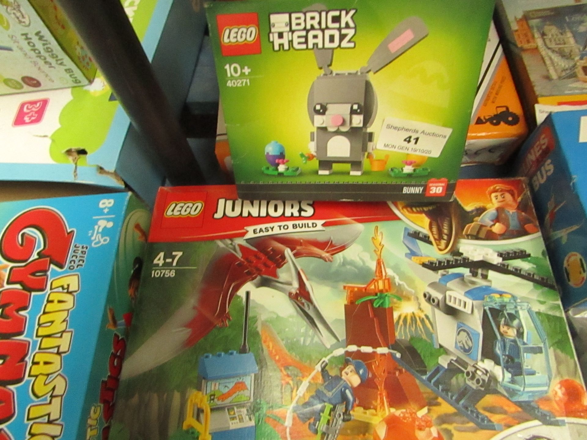 2x Lego Items Being: 1x Lego - Brick Headz Bunny - Boxed. 1x Lego Jurassic World - Juniors - Boxed.