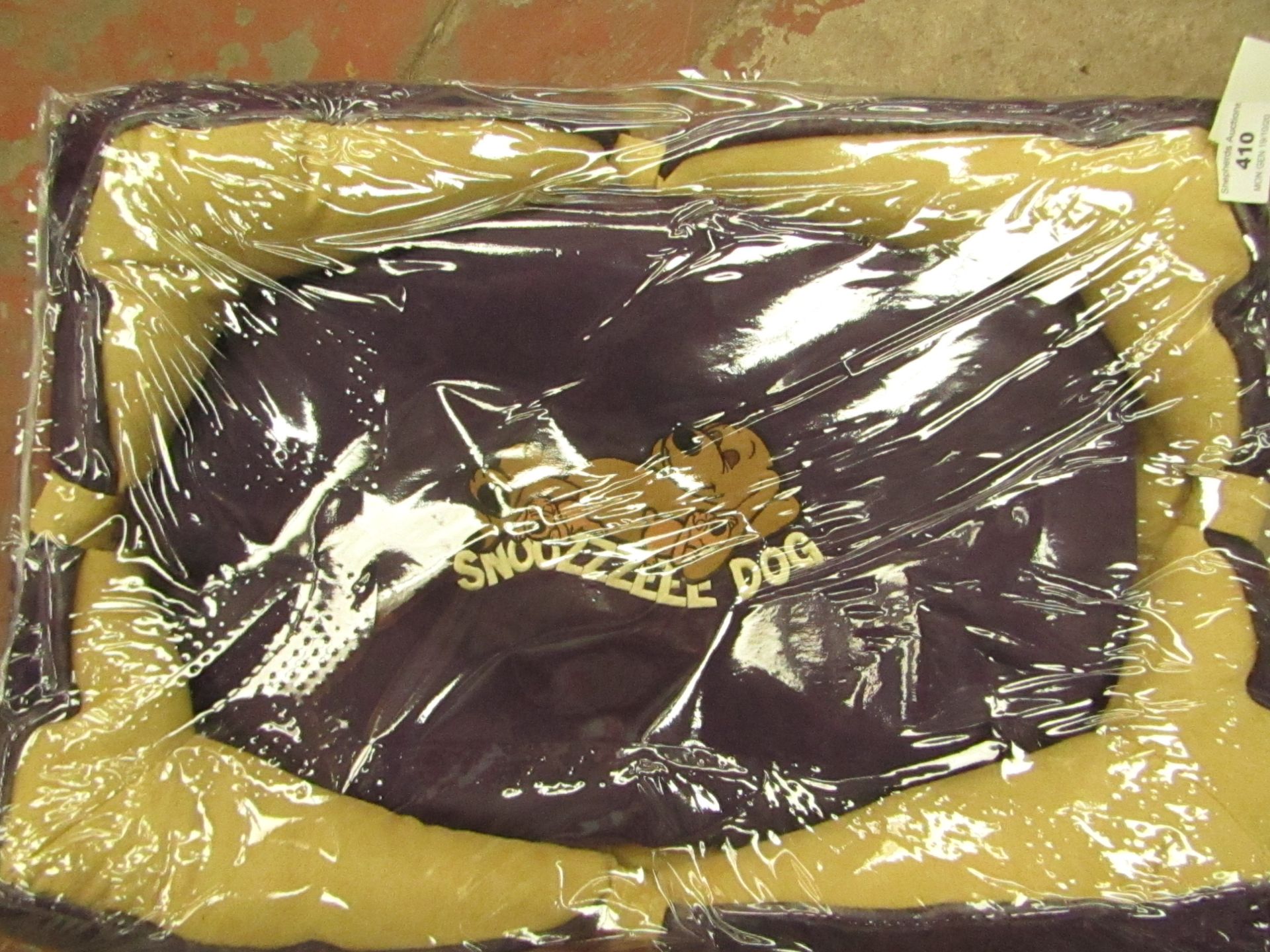 Snoozzzeee 19" Bow bed in Purple. New & Packaged