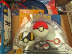Pokemon Throw n Catch Poke Ball - 3 Pack. Unused & Packaged