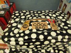 Girls Cool bag. Keeps Food/Drink cool. New with tags