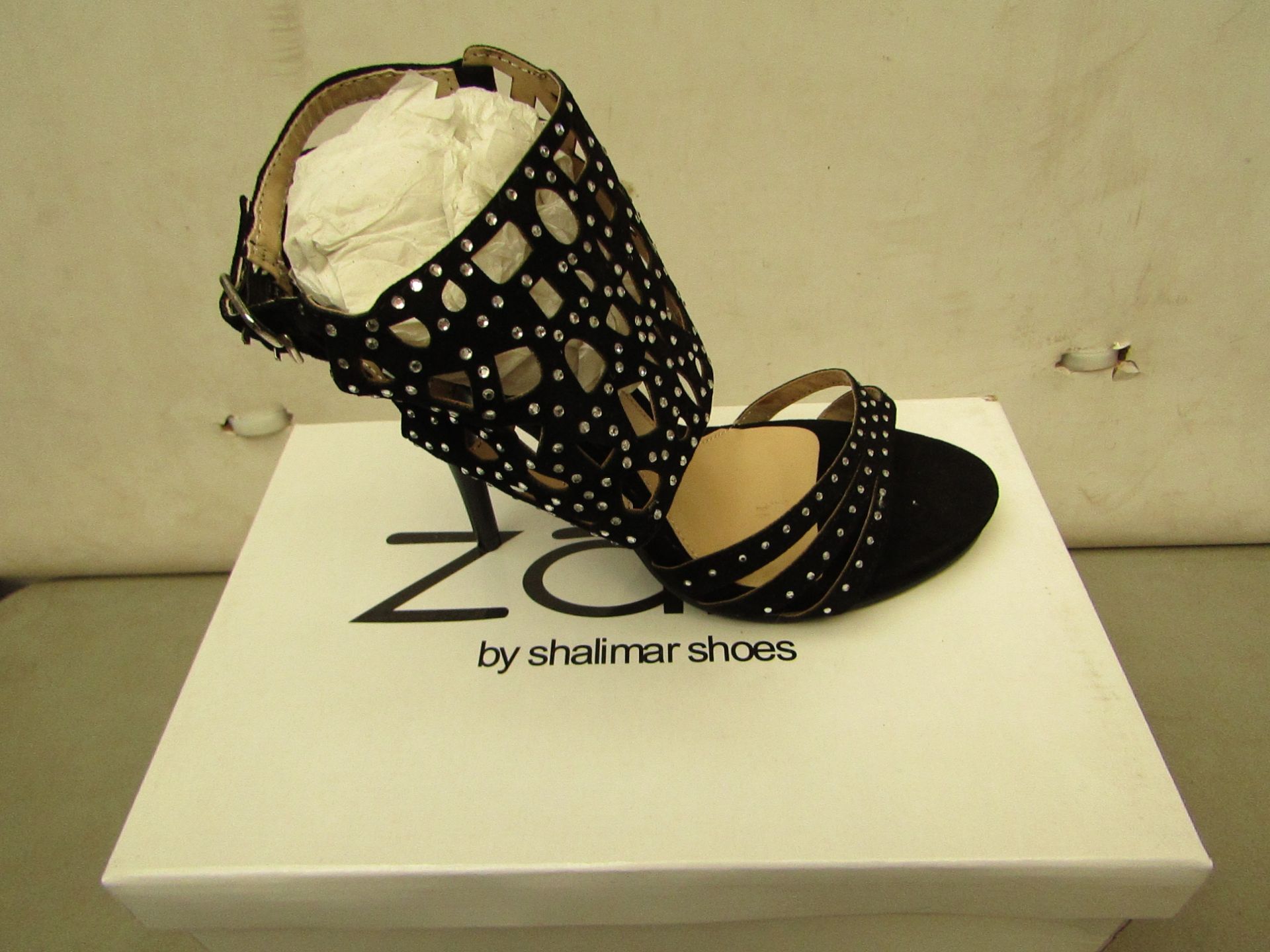 Zaif by Shalamar ladies Shoes size 6 new & boxed see image for design