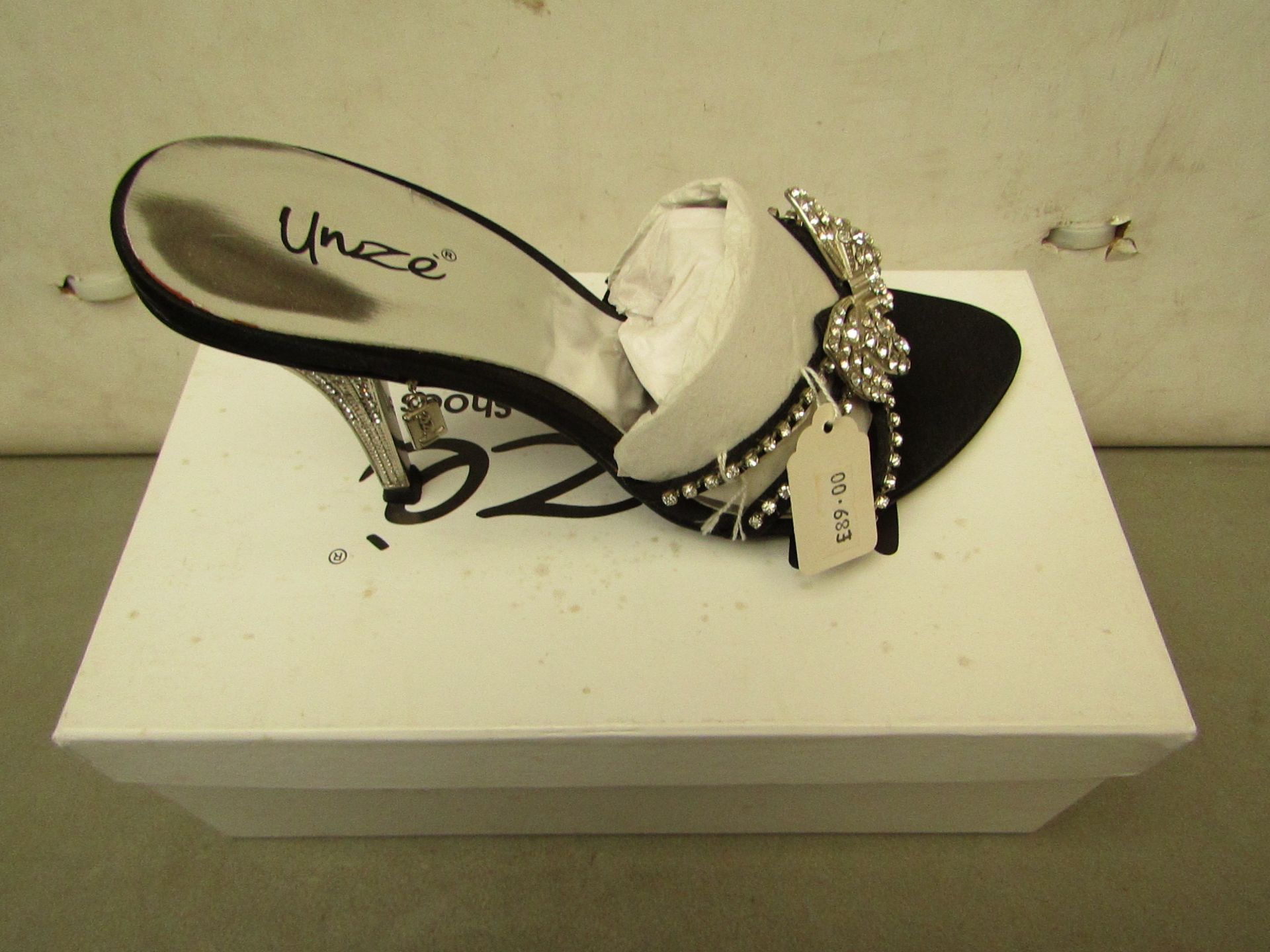 Zaif by Shalamar ladies diamante Shoes size 5 new & boxed see image for design