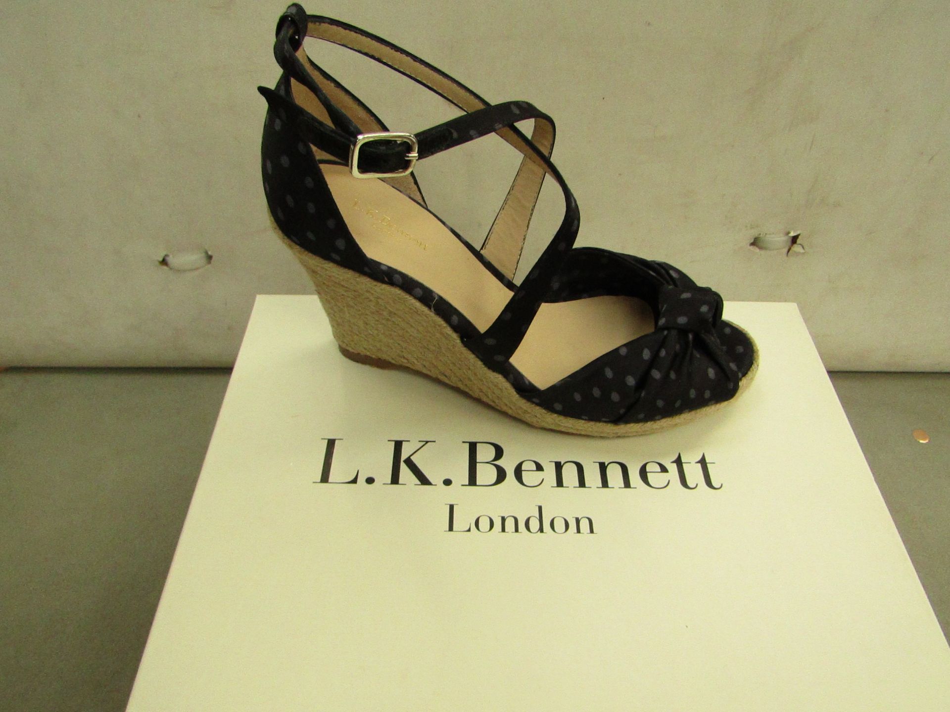 LK Bennett Ladies Angeline Navy Satin Print Wedge Shoe size 37 RRP £200 new & boxed