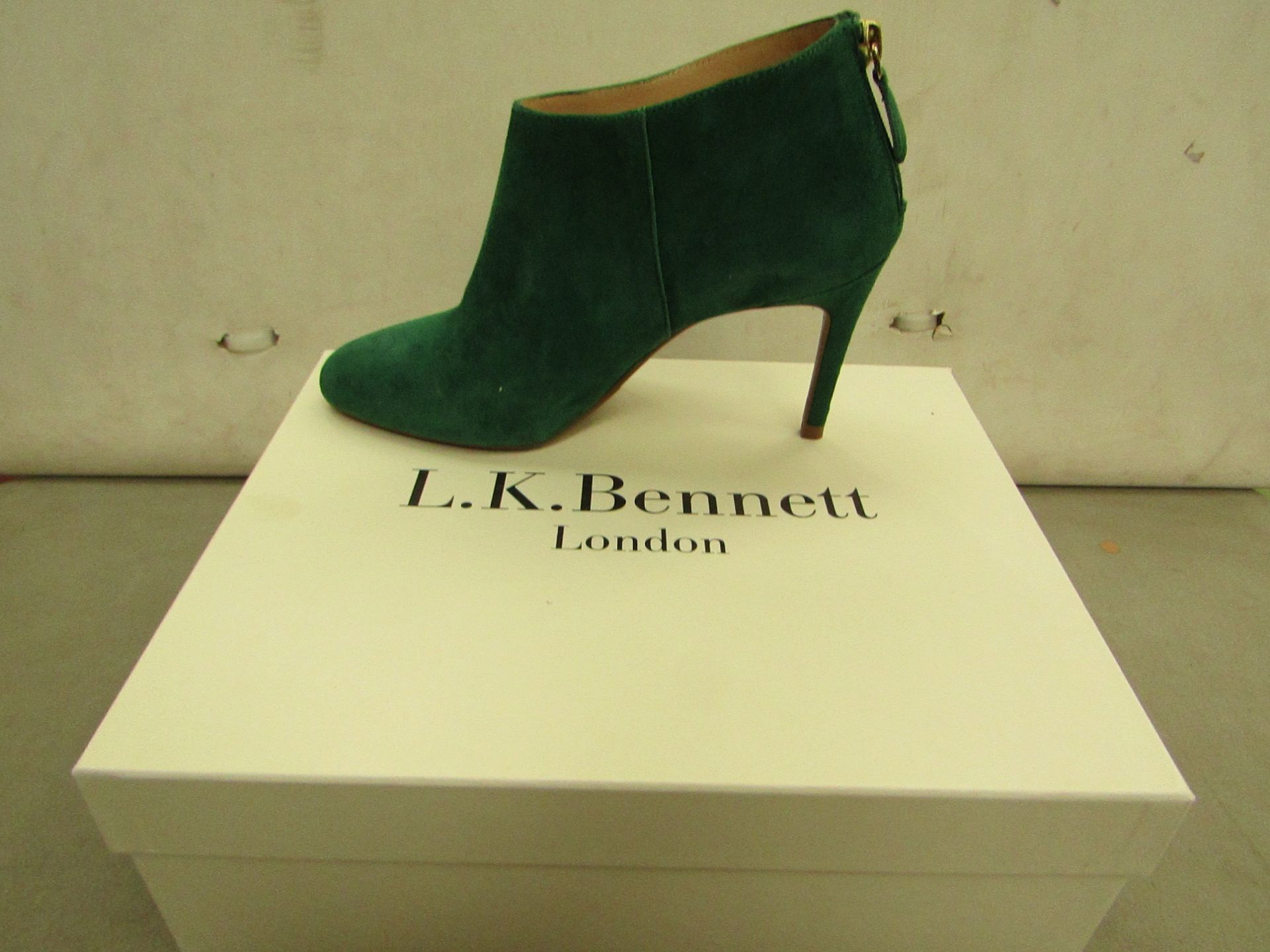 LK Bennett Ladies Emily Bright Green Suede Ankle Boots size 36 RRP £235 new & boxed