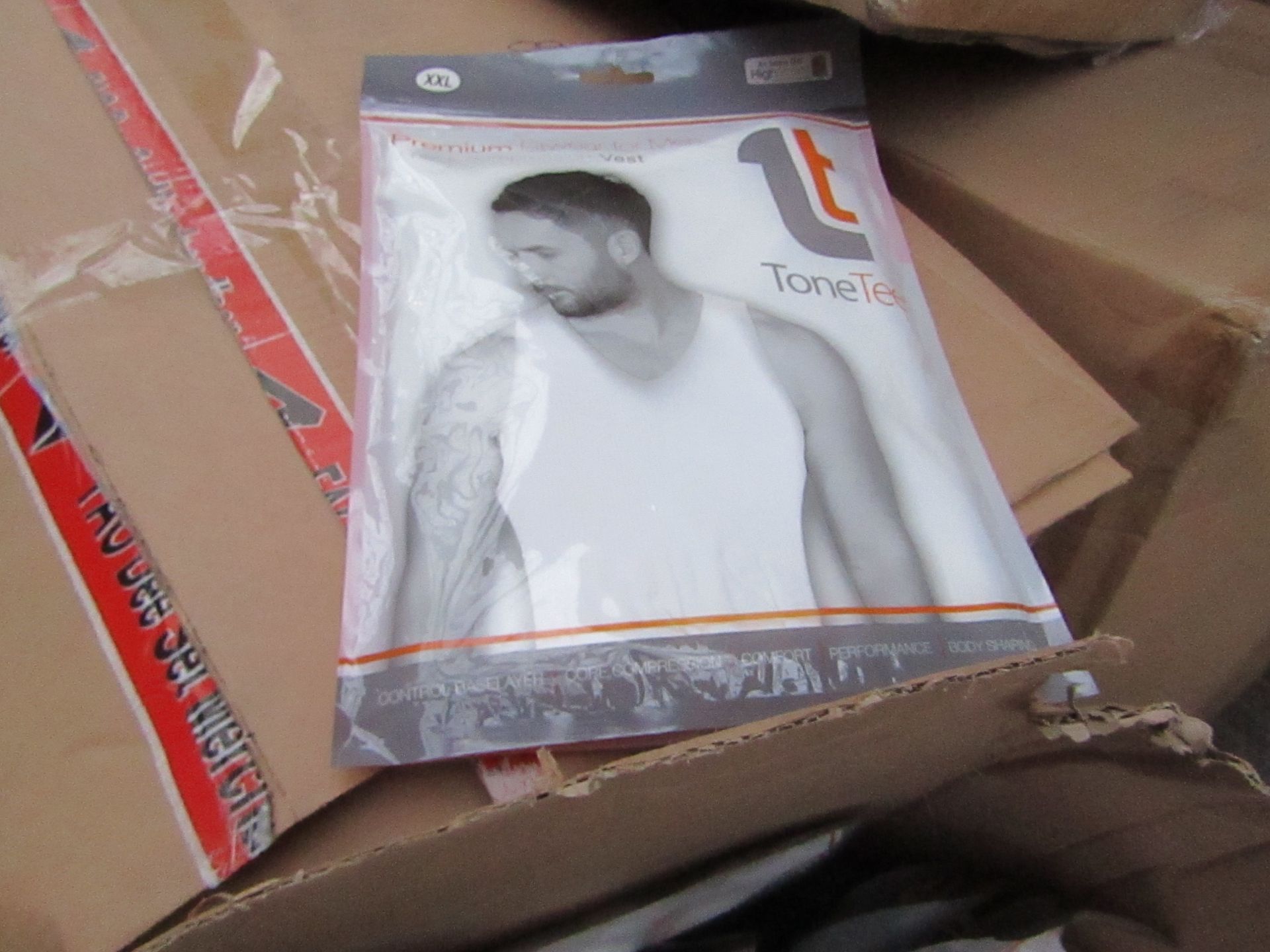 | 1X | PALLET OF APPROX 390 TONE TEE COMPRESSION tops, NEW IN PACKAGING SIZE XL, PALLET MAY