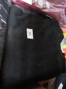 3x ST - Black Jumpers - Size Small.