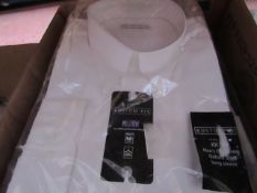 Kustom Kit - White Buttoned Shirt - Size XL - Packaged.