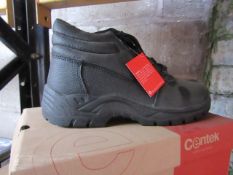 Centek - Black Steel Toe Cap Boot - Size 9 - New & Boxed.