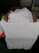 Box of Approx 50 Unseek - White T-Shirt - Sizes Assorted From 11-13/Small - Good Condition.