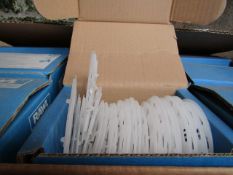 3x Boxes Rawl Fixing - RawlBolt M660P (STUD) - Packs of 10 - New & Boxed.