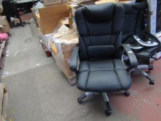 Leather Office Chair. Looks unused but doesn’t go up or Down