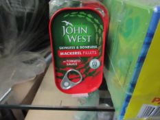 14 x 125g John West Skinless & Boneless Mackerel Fillets in Tomatoe Sauce. BB Dec 2022