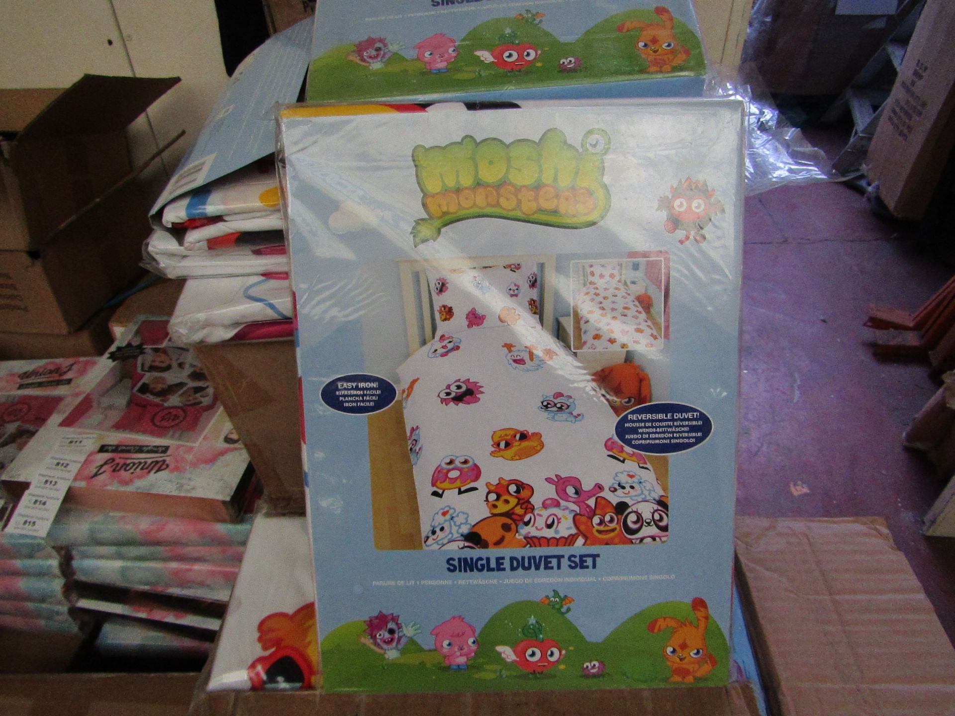 Moshi monsters Single Duvet set. New & packaged