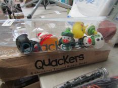 6 x christmas Themed Rubber Ducks. New & boxed