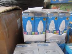 10x Megaman LED dimable candle lamp, new and boxed. 25,000Hrs / B15d / 250 Lumens