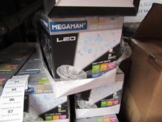 1x Megaman Energy Saving Dimmable Reflector LED AR111, New and Boxed. 40,000 Hrs / G53 / 900 Lumens