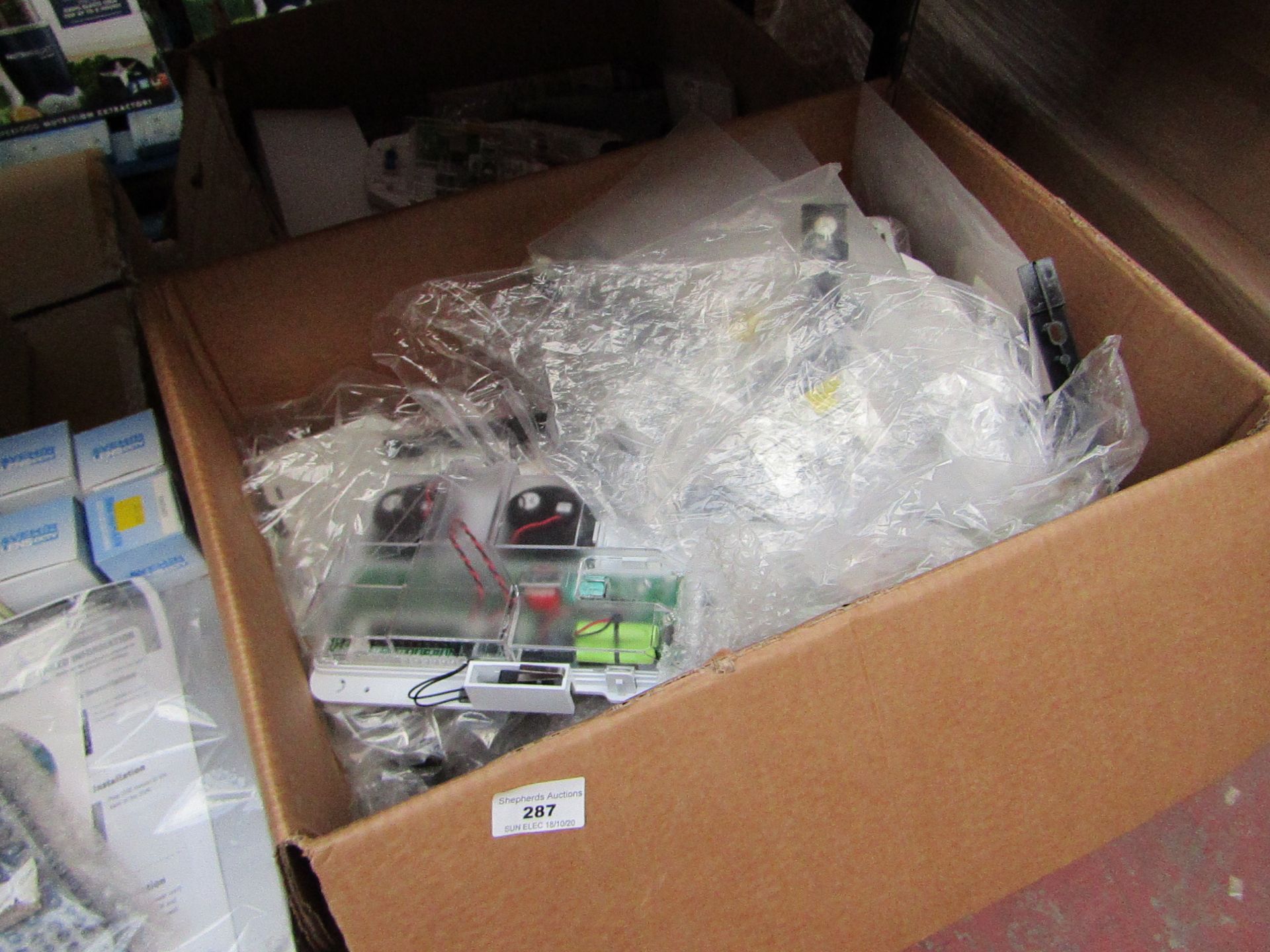 Box of over 15x various unknown CCTV parts.