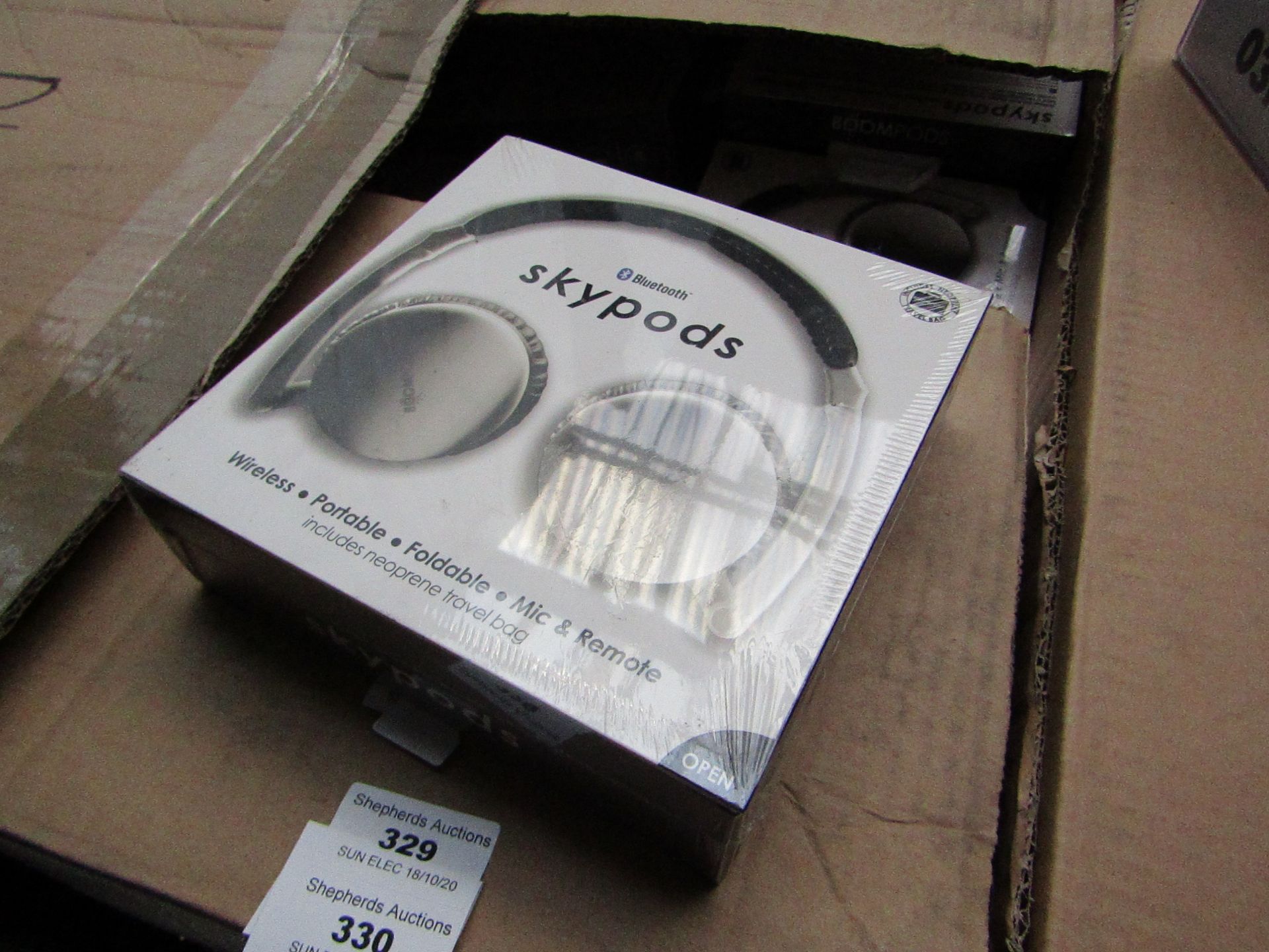 SkyPods - Bluetooth & Wireless HeadPhones - New & Packaged.