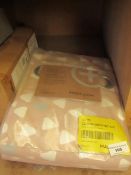 | 1X | MADE.COM TRIO PAIR OF CUTAINS 135X260CM IN PINK | IN PACKAGING UNCHECKED | RRP £79 |