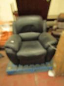 Costco electric reclining armchair, unchecked.